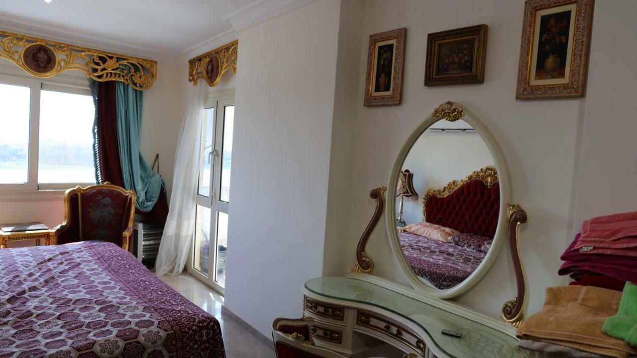 Maadi, Direct Nile river View From all Rooms Il Il Cairo Esterno foto